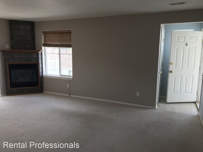 Building Photo - 3 br, 2 bath House - 5676 Annie Unit G