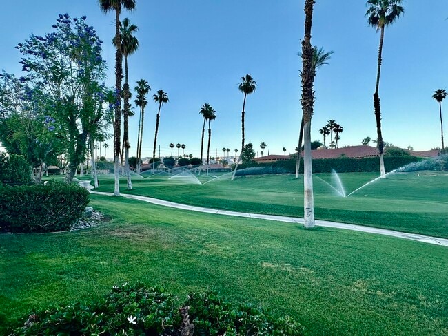 Building Photo - 134 Las Lomas Ave