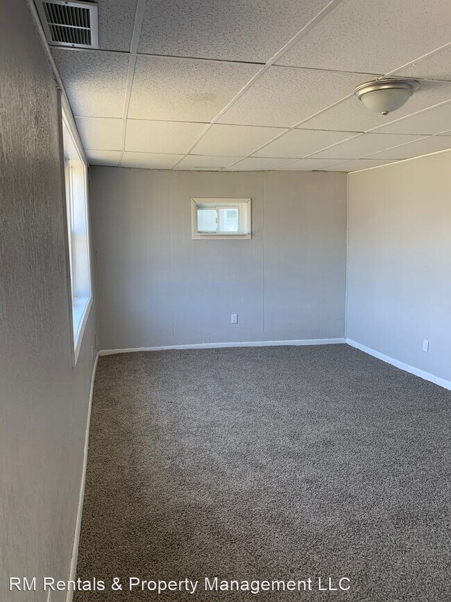 Building Photo - 2 br, 1 bath House - 1745 Market St.