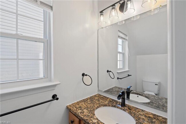 Building Photo - 5333 Pandoria Ave