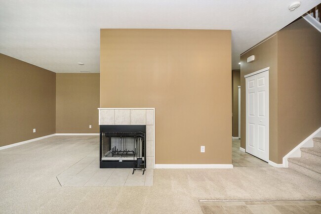 Building Photo - 13289 Komatite Way