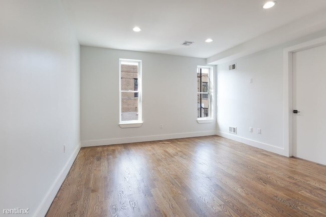 Building Photo - 187 Classon Ave