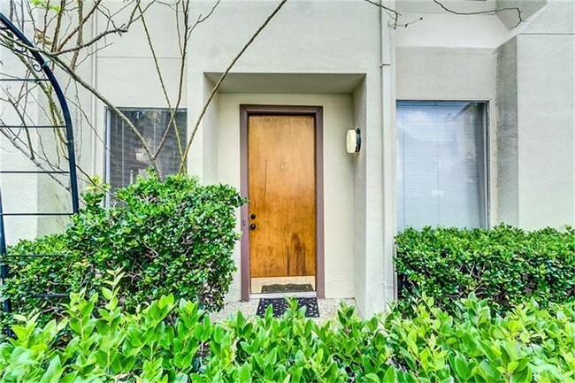Building Photo - 2409 Bering Dr