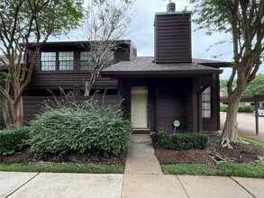 Building Photo - 2611 Grants Lake Blvd