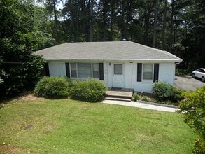 Building Photo - 4267 Chamblee Tucker Rd