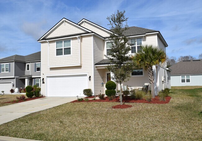 Photo - 4 bedrooms 2.5 Baths - Alta Lakes - Easy c... House