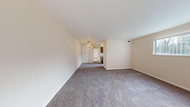 Building Photo - 4003 White Ave