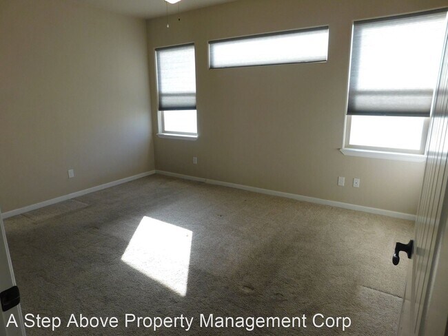 Building Photo - 3 br, 2 bath House - 653 Chalisa Avenue