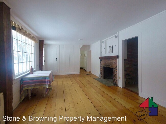 Building Photo - 3 br, 2 bath House - 1026 East Road