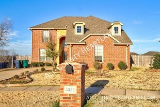 Building Photo - 3325 NW 177th St Building Photo - 3325 NW 177th St