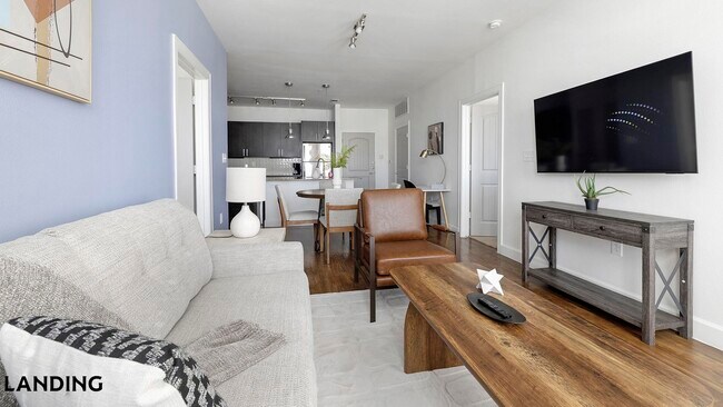 Foto del edificio - 5275 Town and Country Blvd