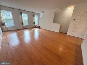 Building Photo - 108 Moore Dr