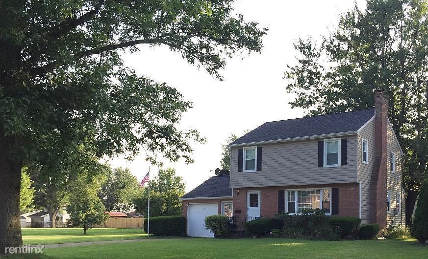 Primary Photo - 3 br, 1.5 bath House - 226 Clearfield Dr
