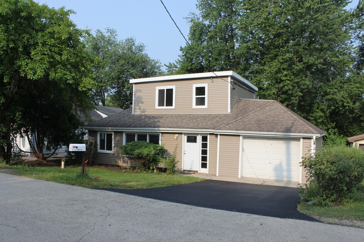 Foto principal - 403 S Highland Dr