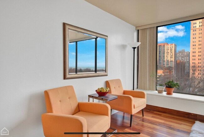 Foto del edificio - 5455 N Sheridan Rd