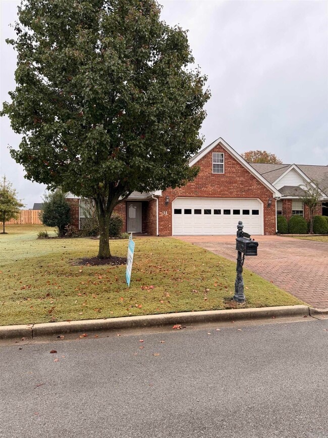 Building Photo - 31 Enclave Cir