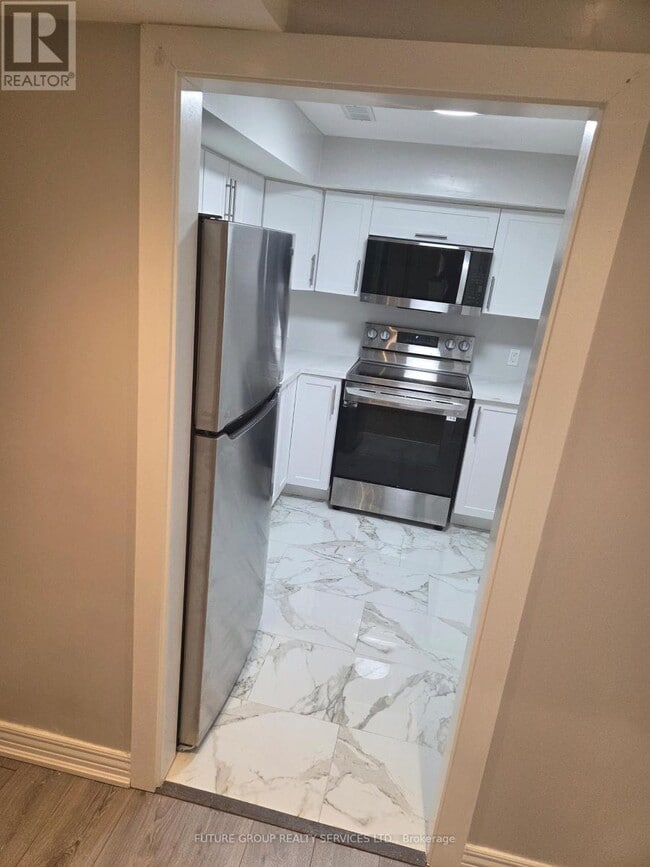 Building Photo - 22 Rich Crescent