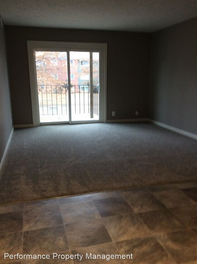 Foto principal - 1222 A St
