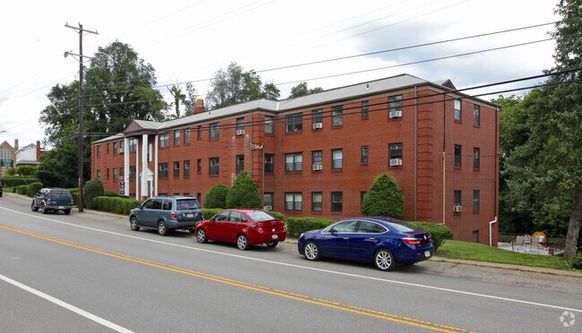 Foto del edificio - Perry Highway Apartments