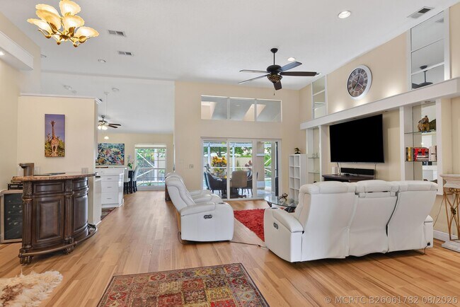 Building Photo - 348 Eagleton Golf Dr