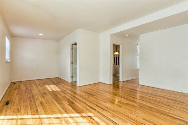 Foto del edificio - 20465 Williamsburg Rd