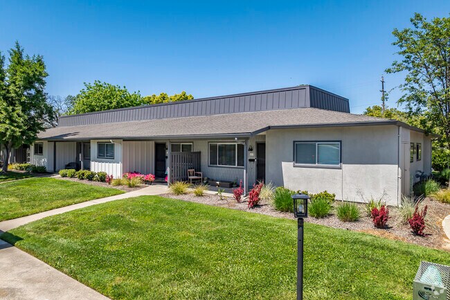 Foto del edificio - Rindle Ranch (55+)