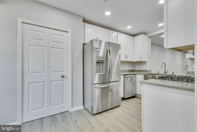Foto del edificio - 5980 Kimberly Anne Way