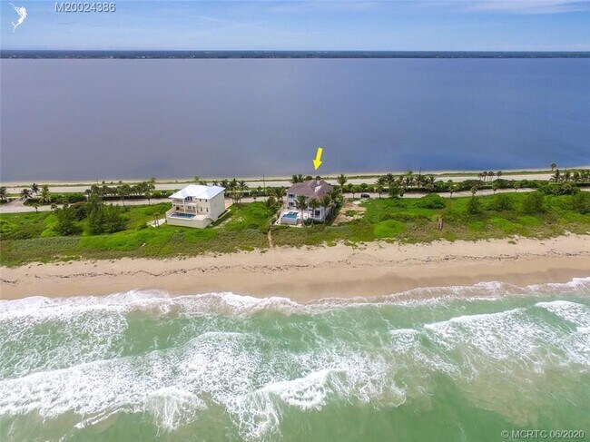 Building Photo - 8224 S Ocean Dr