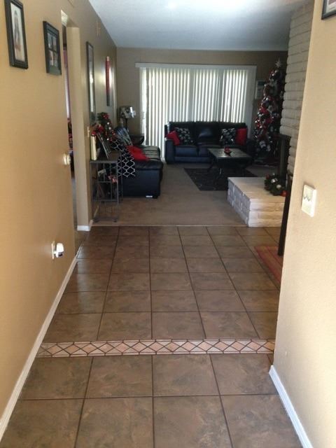 Building Photo - 802 E Washington Ave