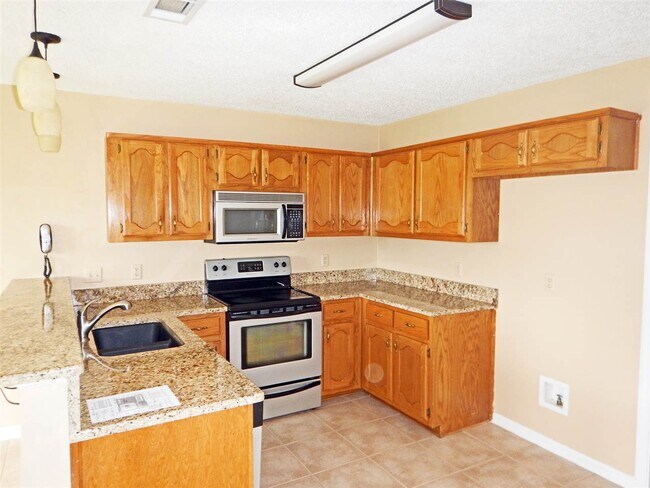 Building Photo - 1347 Wolf Pack Cove