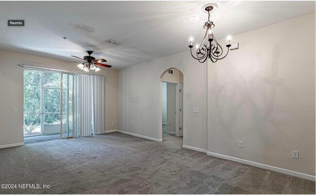 Foto del edificio - 7801 Point Meadows Dr