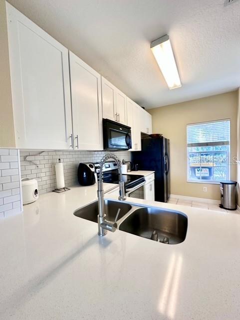 Building Photo - 836 Chelsea Dr