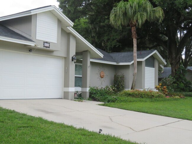 Foto del edificio - 839 Rosemere Cir