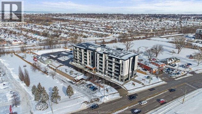 Photo du bâtiment - 11646 Tecumseh Rd E