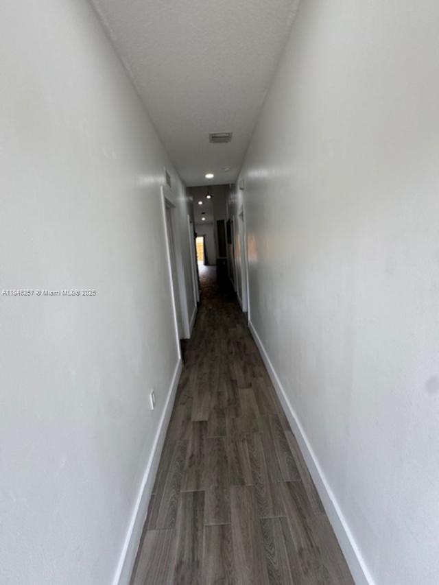 Foto del edificio - 1172 NE 32nd Terrace