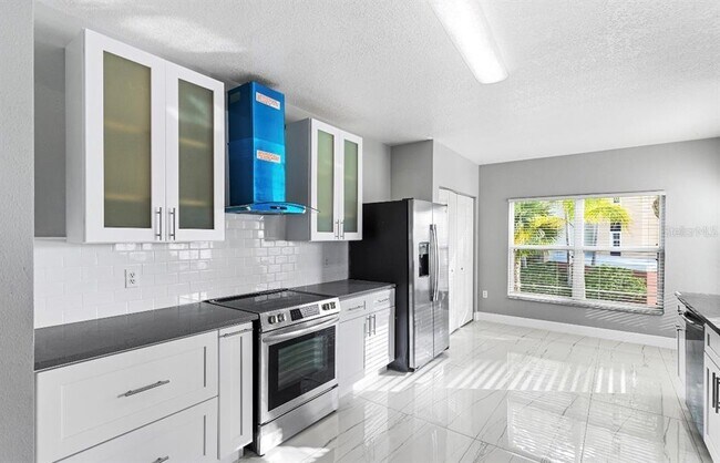 Foto del edificio - 2725 Terra Ceia Bay Blvd