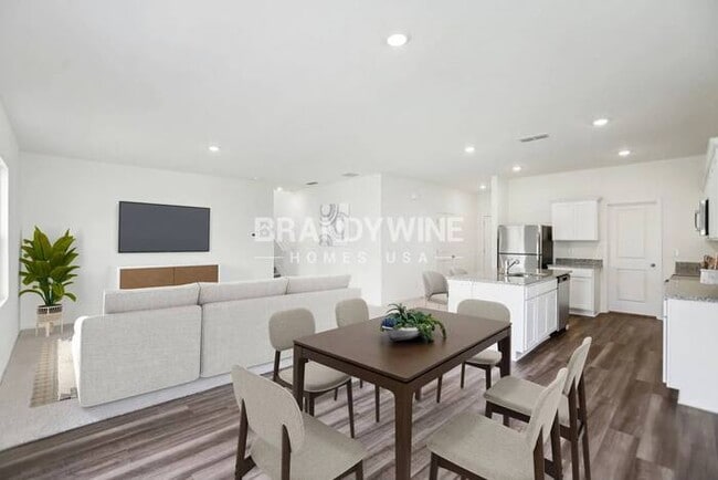 Building Photo - 534 Otway Lp