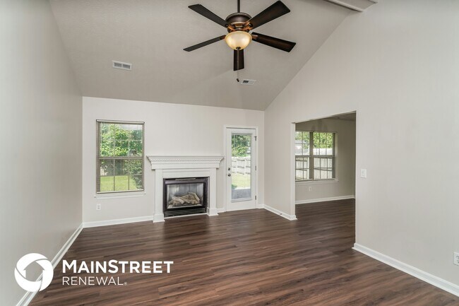 Foto del edificio - 4129 Lakeside Dr