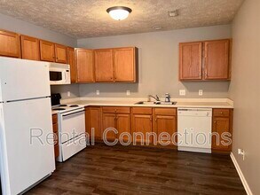 Building Photo - 103 N Bentley St