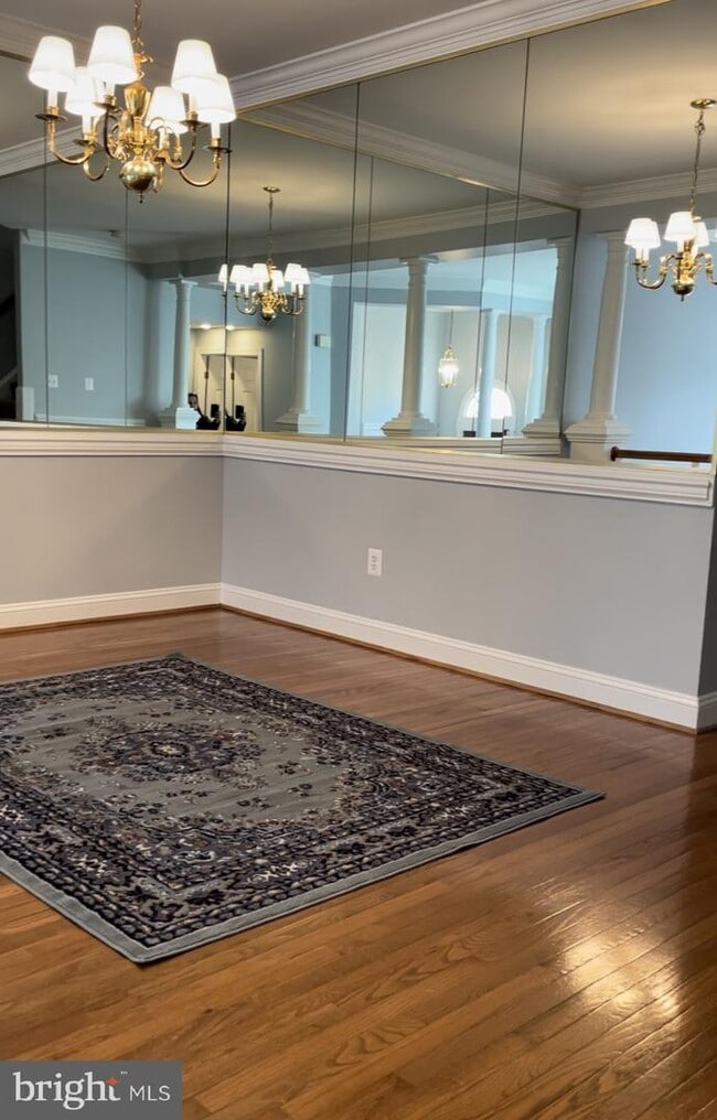 Foto del edificio - 2186 Wolftrap Ct