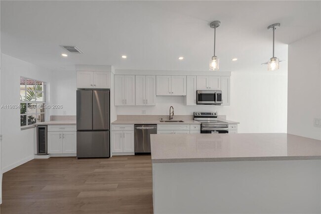 Building Photo - 13914 SW 101st Ln