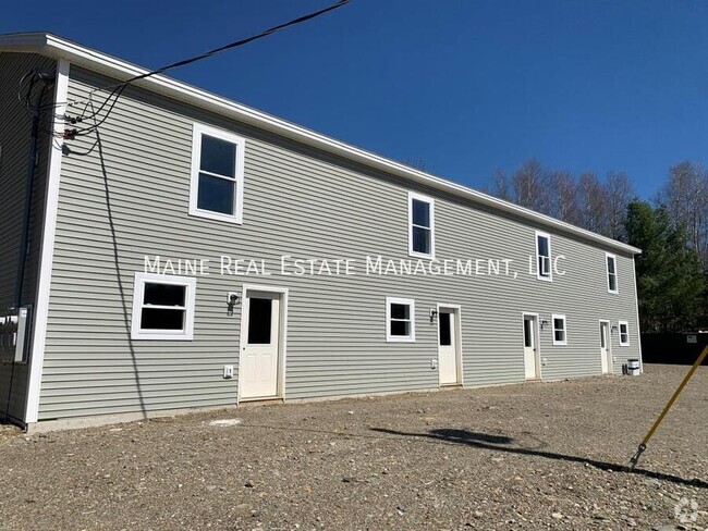 Building Photo - 599 Pine Tree Rd