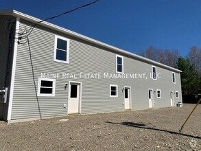 Building Photo - 599 Pine Tree Rd