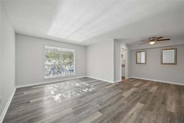 Foto del edificio - 12888 Montfort Dr