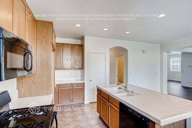 Foto del edificio - 865 Devonshire Ln