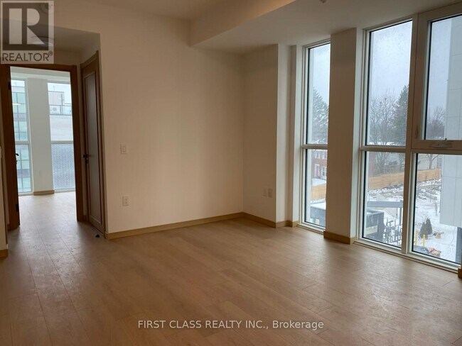 Photo du bâtiment - 3429 Sheppard Ave E