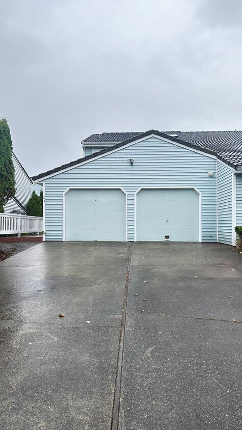 Foto principal - 831 S 310th Pl