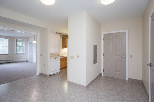 Building Photo - York Street Properties