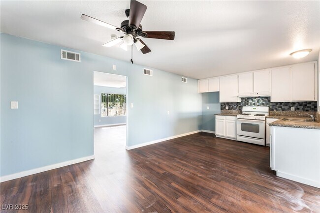 Building Photo - 1301 Wilborn St