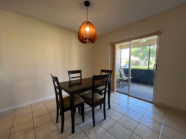 Building Photo - 14670 Lucy Dr